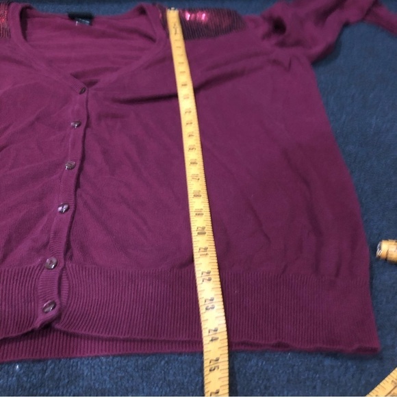 Torrid 100% Cotton Burgundy Sequin Button Up Long Sleeve Cardigan Size 4X - Picture 8 of 8